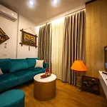 Downtown Boutique Studios