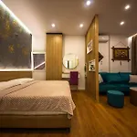 Downtown Boutique Studios