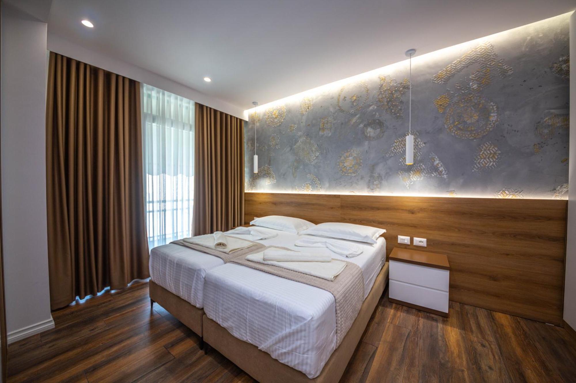 Apartment Downtown Boutique Tirana