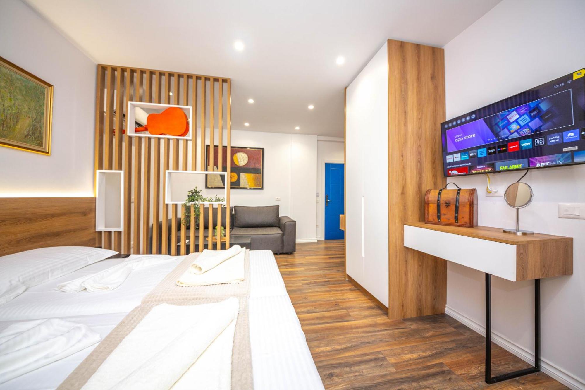 Downtown Boutique Apartment
