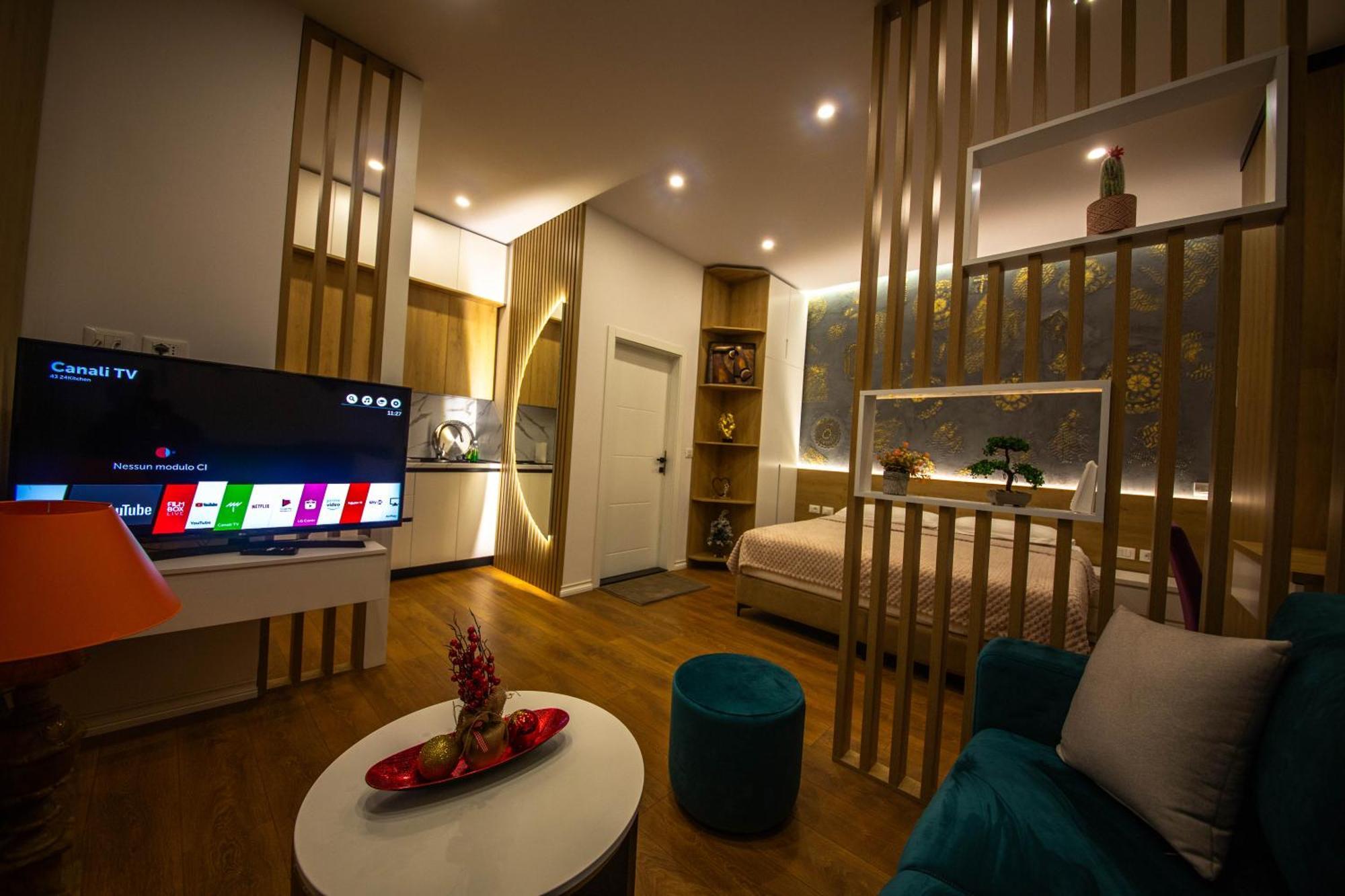Apartment Downtown Boutique Tirana